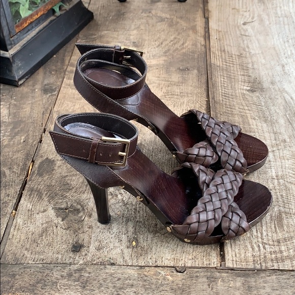 gucci wooden sandals